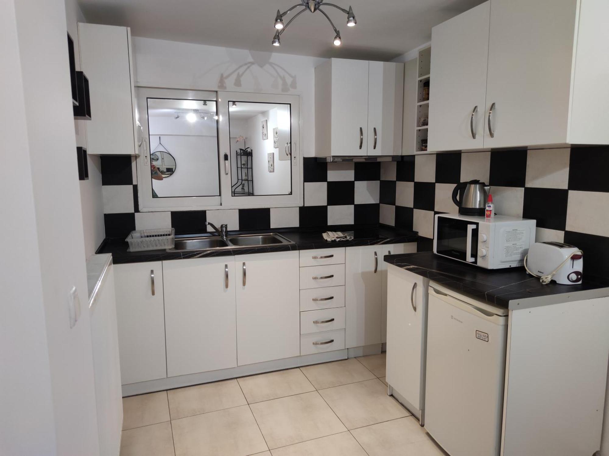 Apartment Irina Ateny Zewnętrze zdjęcie